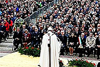 Papież Franciszek przemawia w Asyżu
