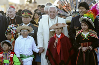 papież Franciszek i dzieci z Boliwii